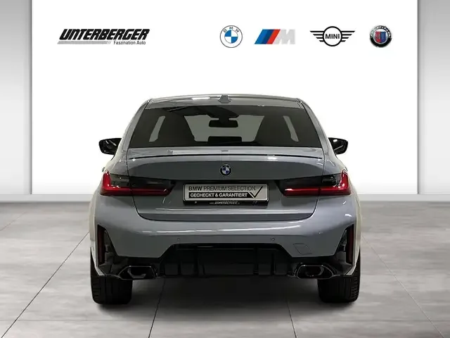 BMW 340