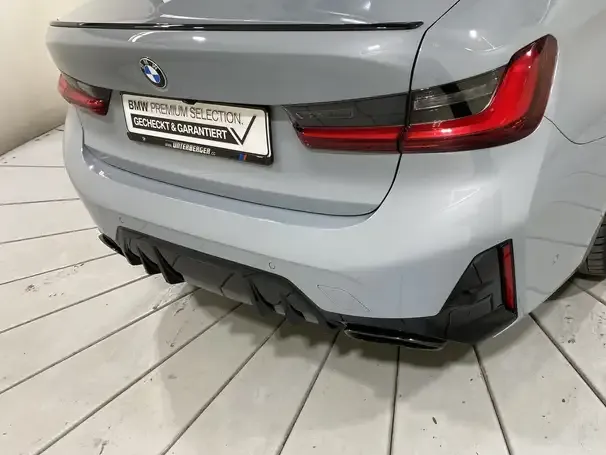 BMW 340