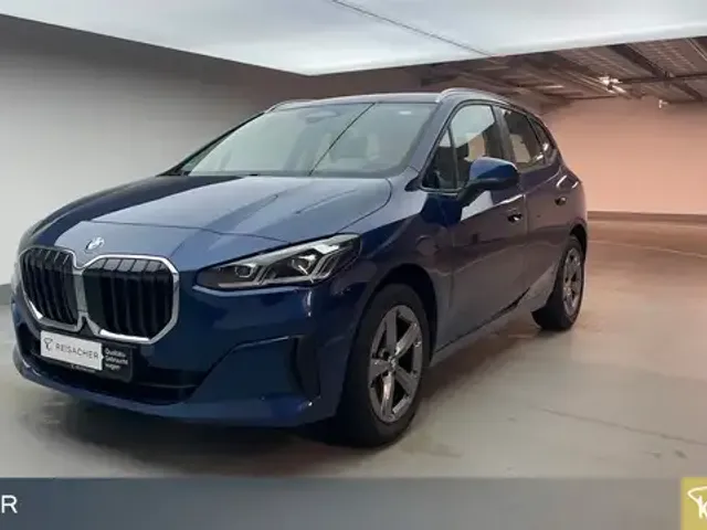 BMW 220