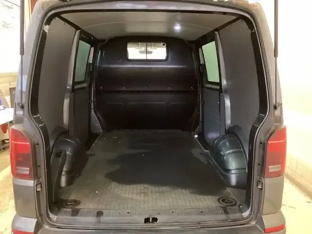 Volkswagen T6.1 Transporter