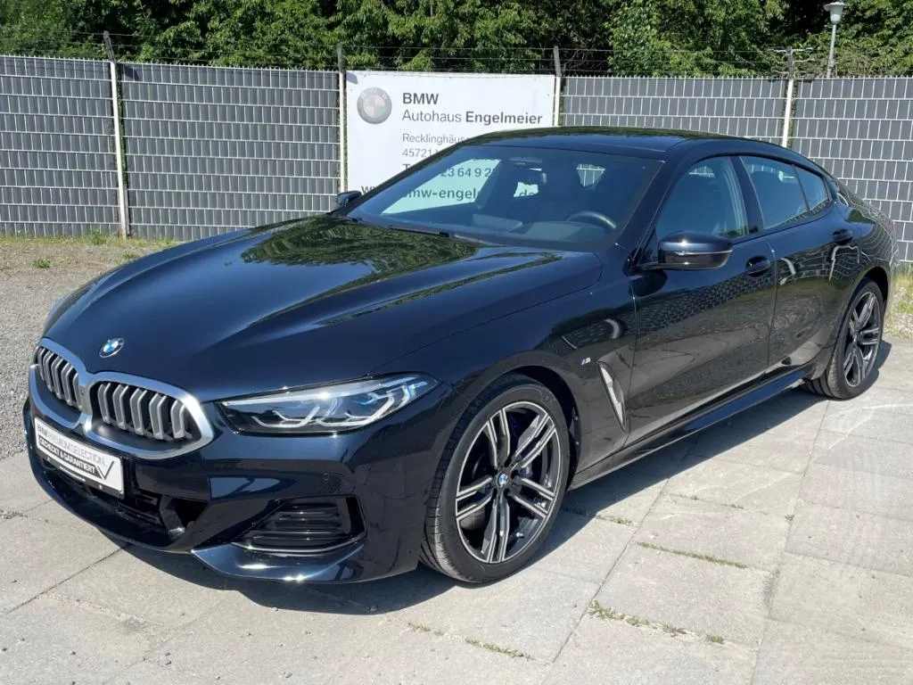 BMW 840