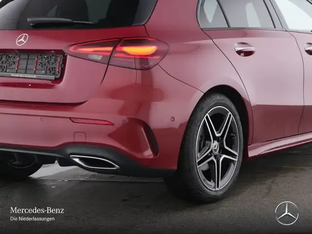 Mercedes-Benz A 180