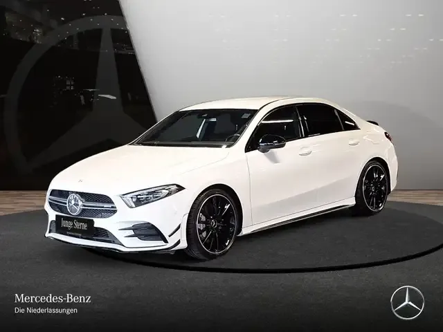 Mercedes-Benz A 35 AMG