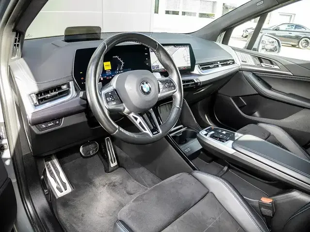 BMW 223