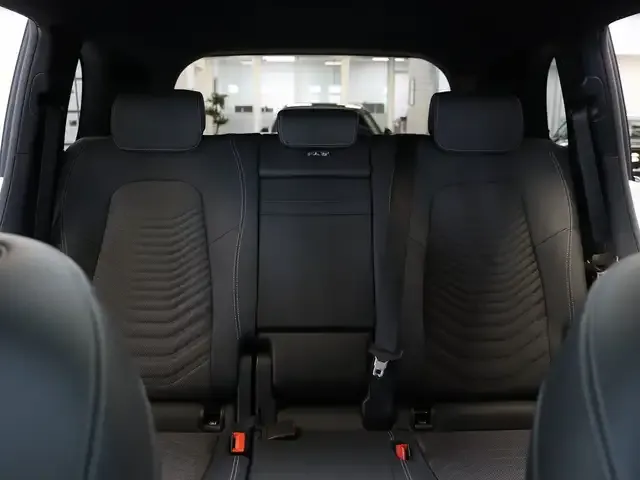 Mercedes-Benz EQB 300