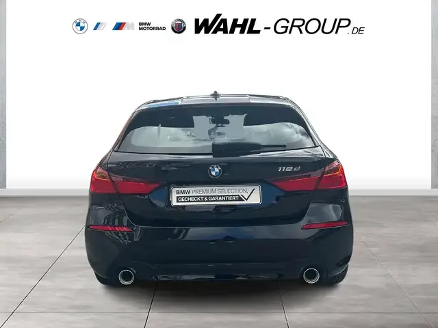 BMW 118