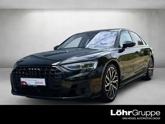 Audi S8