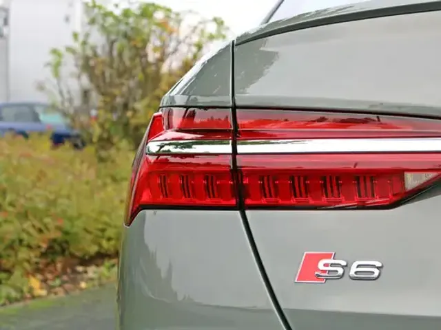 Audi S6