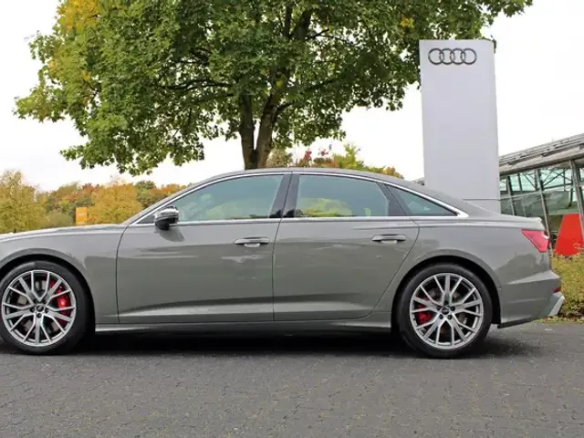 Audi S6