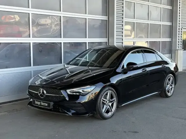 Mercedes-Benz CLA 180
