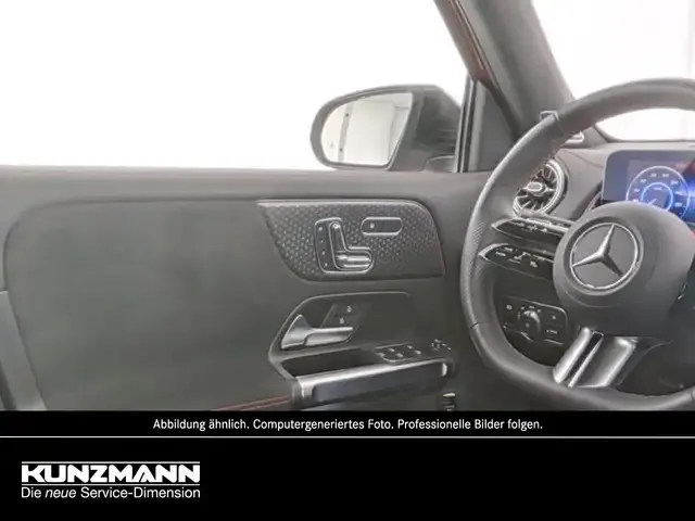 Mercedes-Benz EQB 300