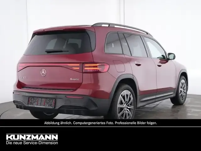 Mercedes-Benz EQB 300