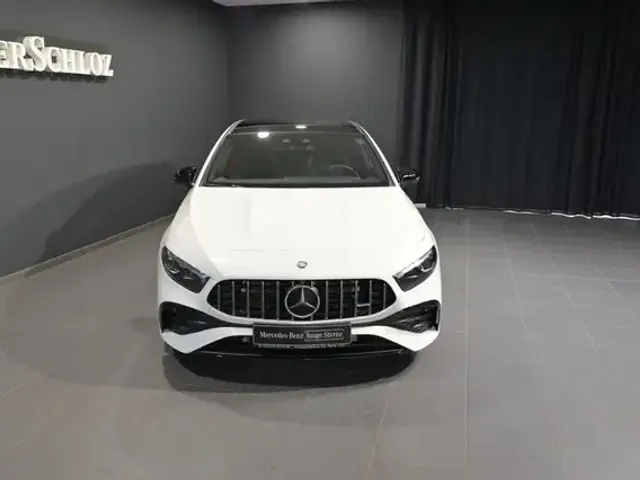 Mercedes-Benz A 35 AMG