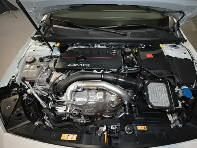 Mercedes-Benz A 35 AMG