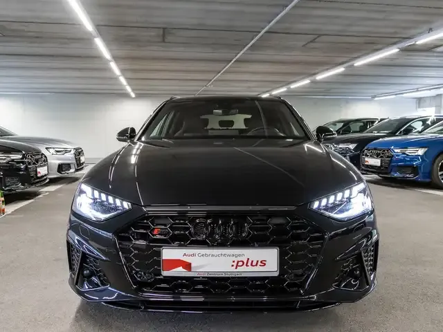 Audi S4