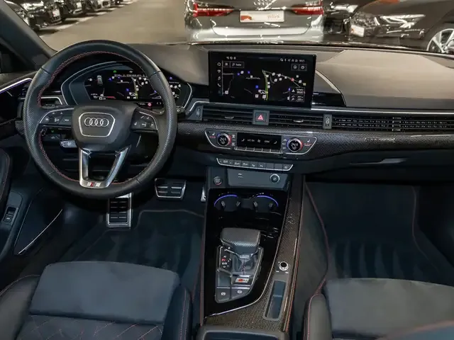 Audi S4