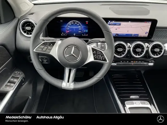 Mercedes-Benz GLB 180