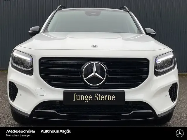 Mercedes-Benz GLB 180