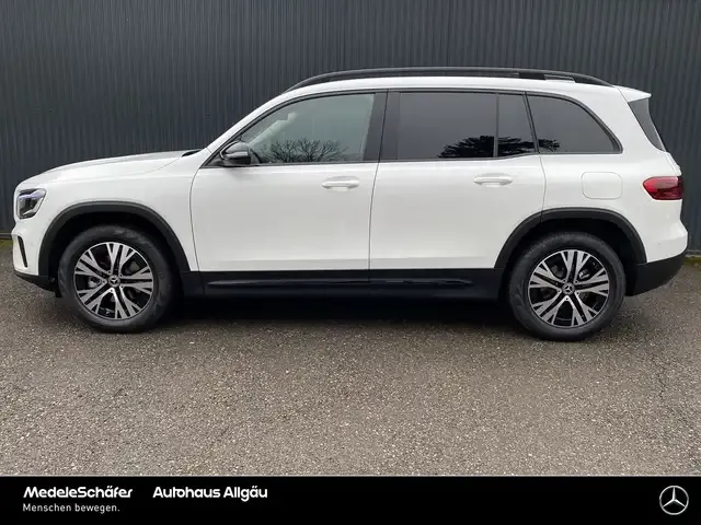 Mercedes-Benz GLB 180
