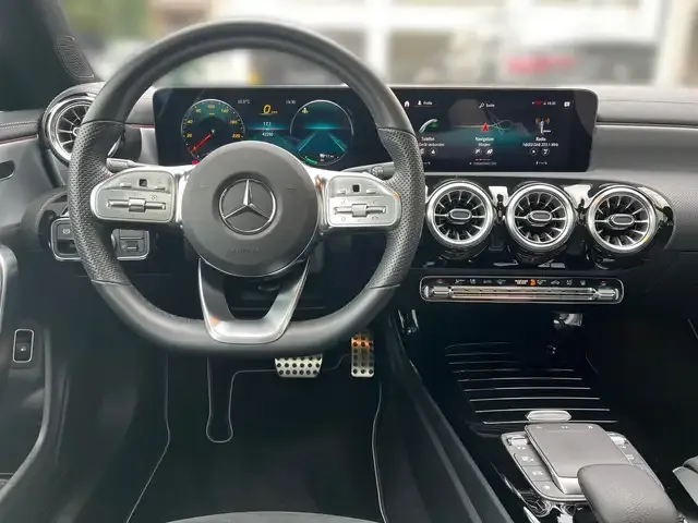 Mercedes-Benz CLA 250
