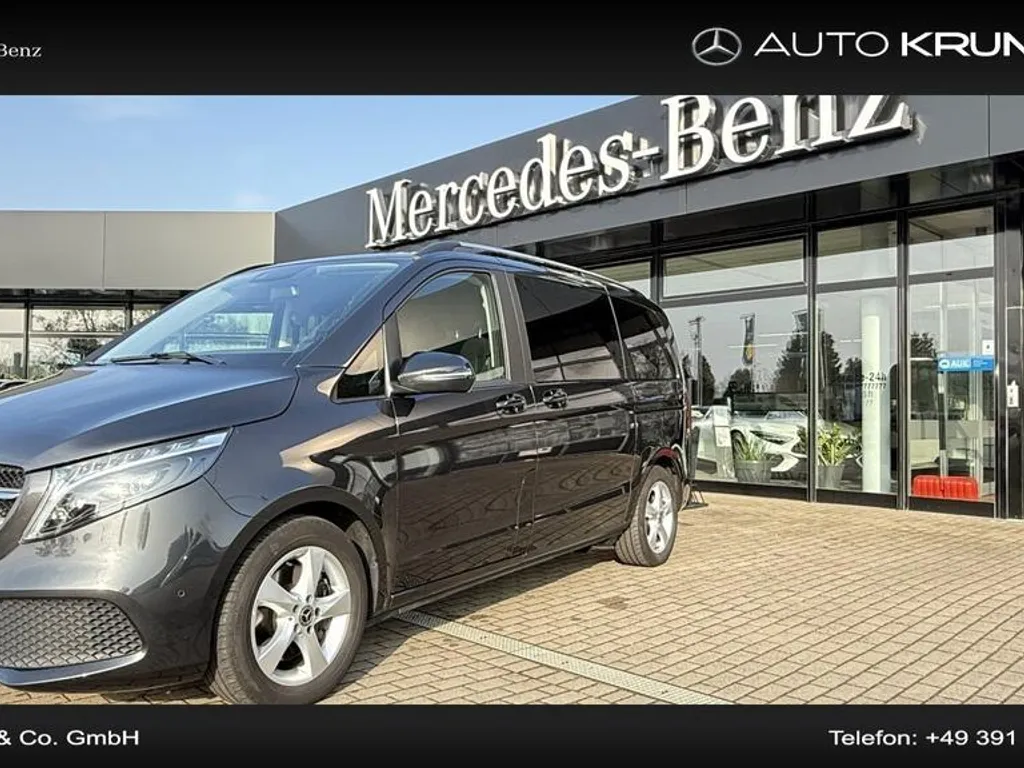 Mercedes-Benz V 220