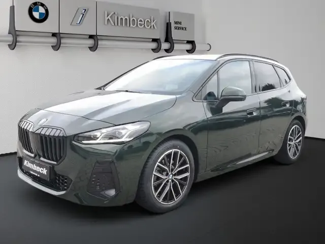 BMW 220
