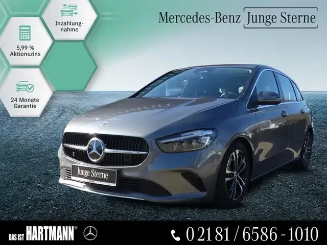 Mercedes-Benz B 200