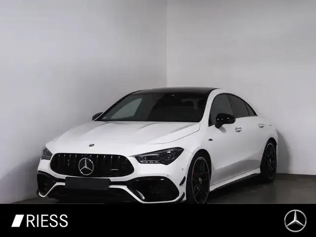 Mercedes-Benz CLA 45 AMG