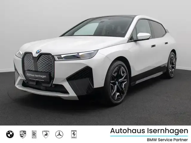 BMW iX