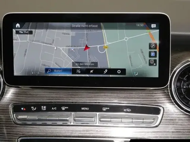 Mercedes-Benz V 220