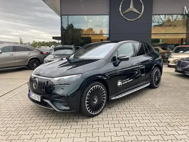 Mercedes-Benz EQE SUV