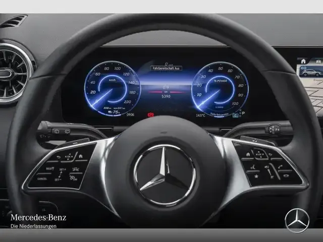 Mercedes-Benz EQA 300