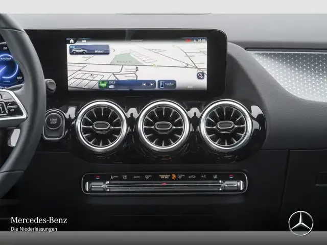 Mercedes-Benz EQA 300