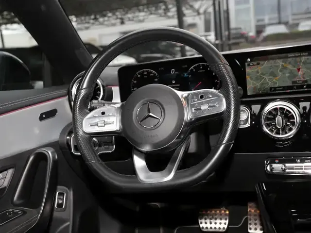 Mercedes-Benz CLA 180