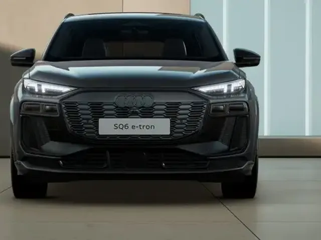 Audi SQ6
