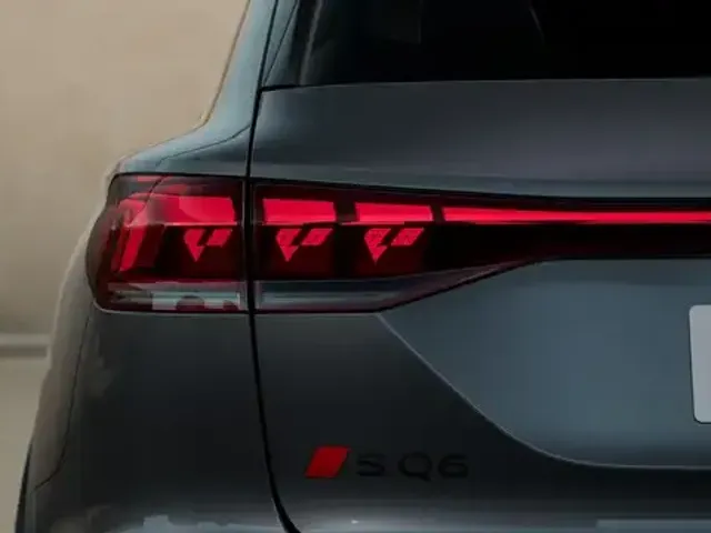 Audi SQ6