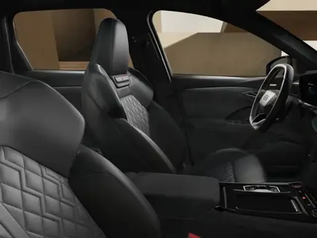 Audi SQ6