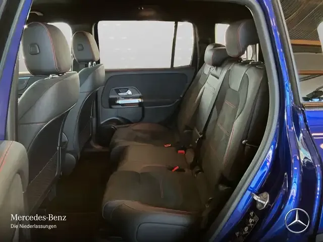 Mercedes-Benz GLB 200