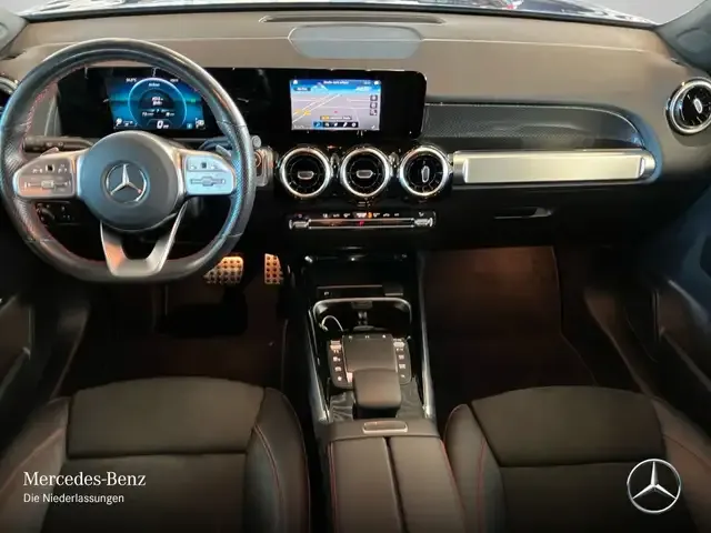 Mercedes-Benz GLB 200