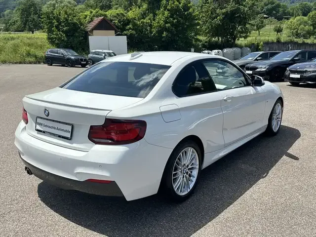 BMW 218
