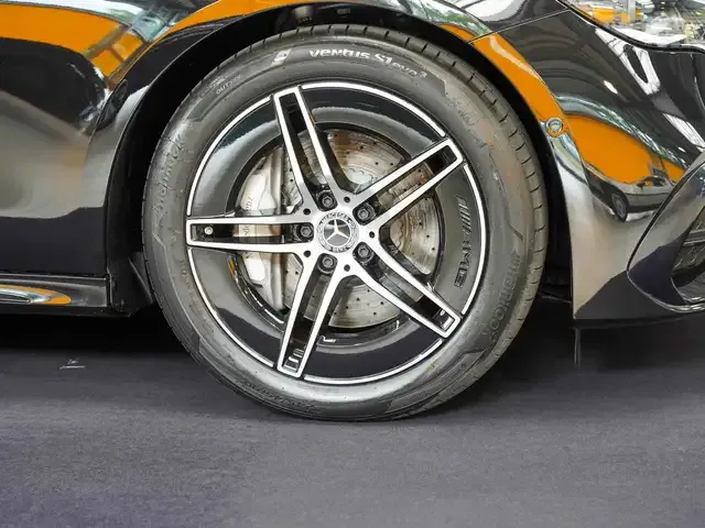 Mercedes-Benz E 450