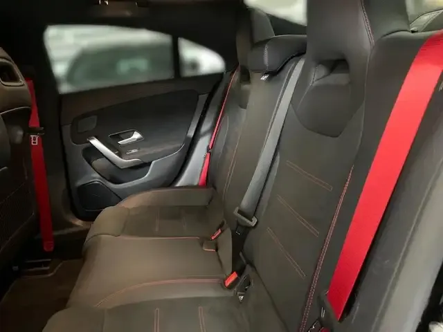 Mercedes-Benz CLA 45 AMG