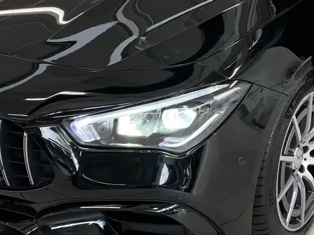 Mercedes-Benz CLA 45 AMG