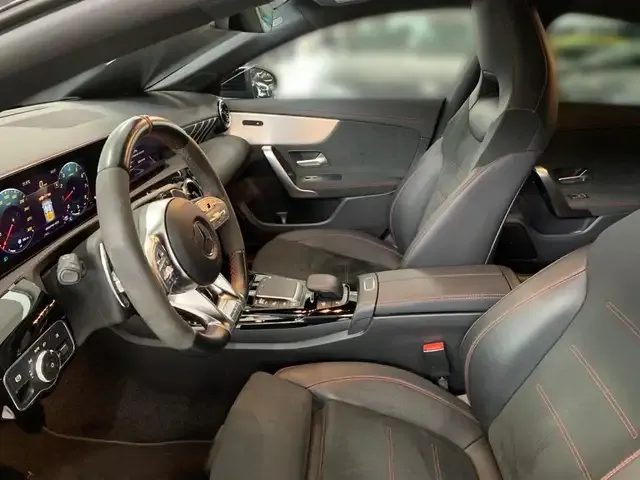 Mercedes-Benz CLA 45 AMG