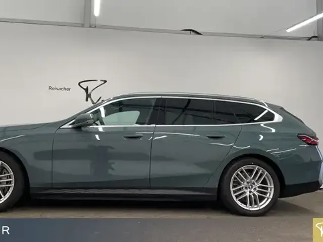 BMW i5