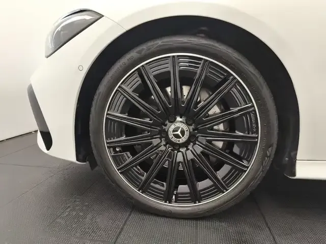 Mercedes-Benz CLE 200