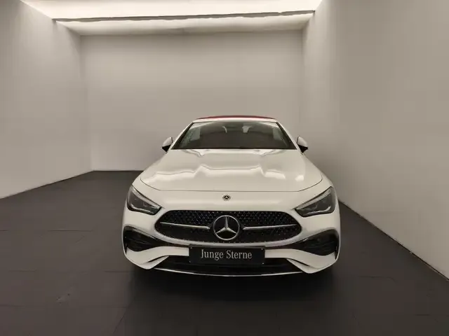 Mercedes-Benz CLE 200