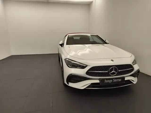 Mercedes-Benz CLE 200