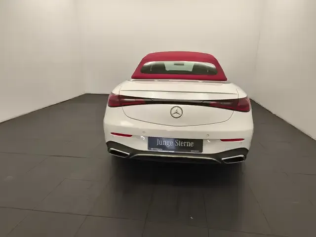 Mercedes-Benz CLE 200