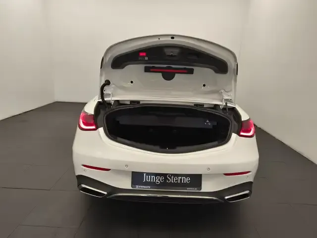 Mercedes-Benz CLE 200